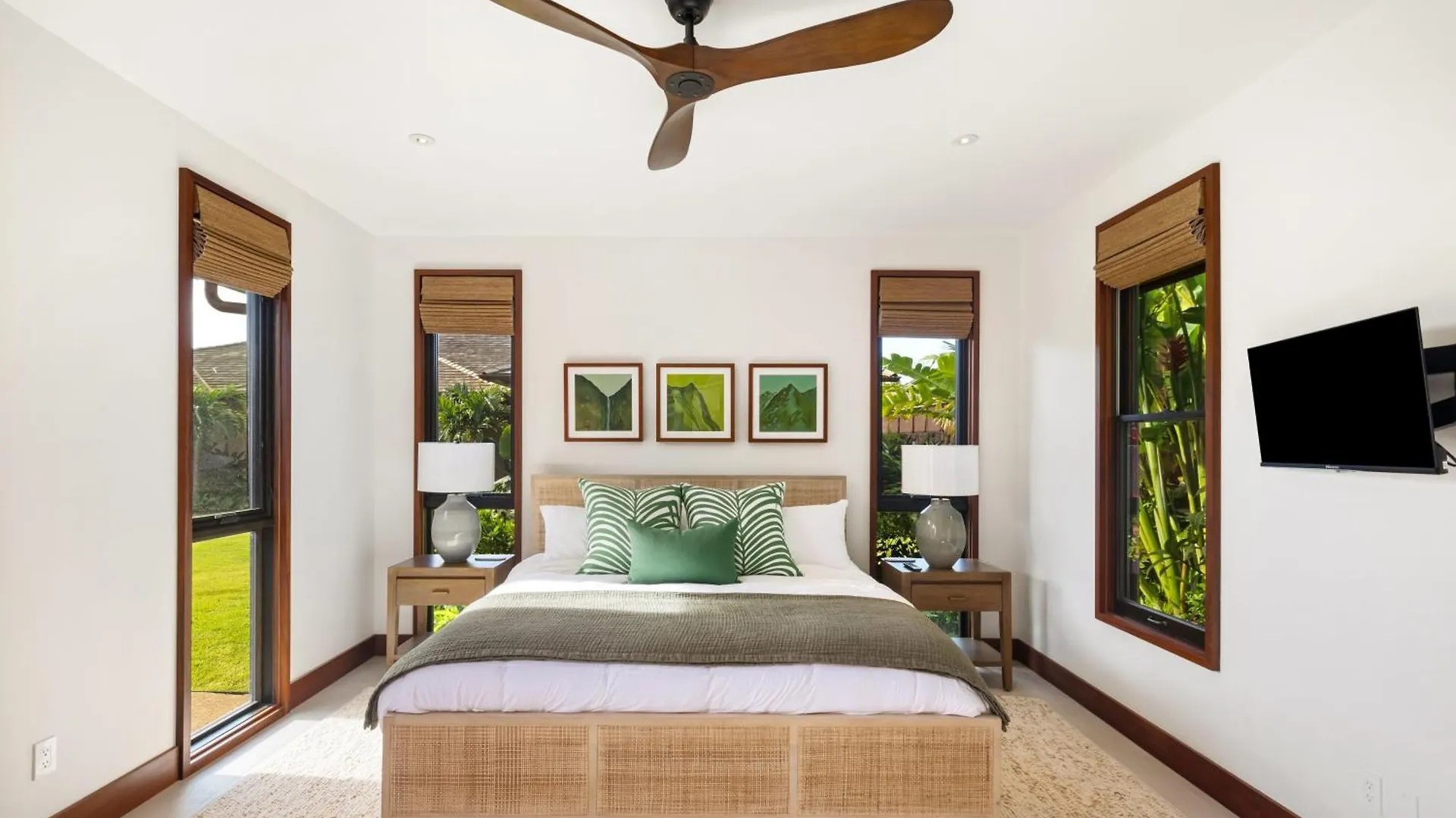 Luxury 5Br Vacation Home W Pool 콜로아